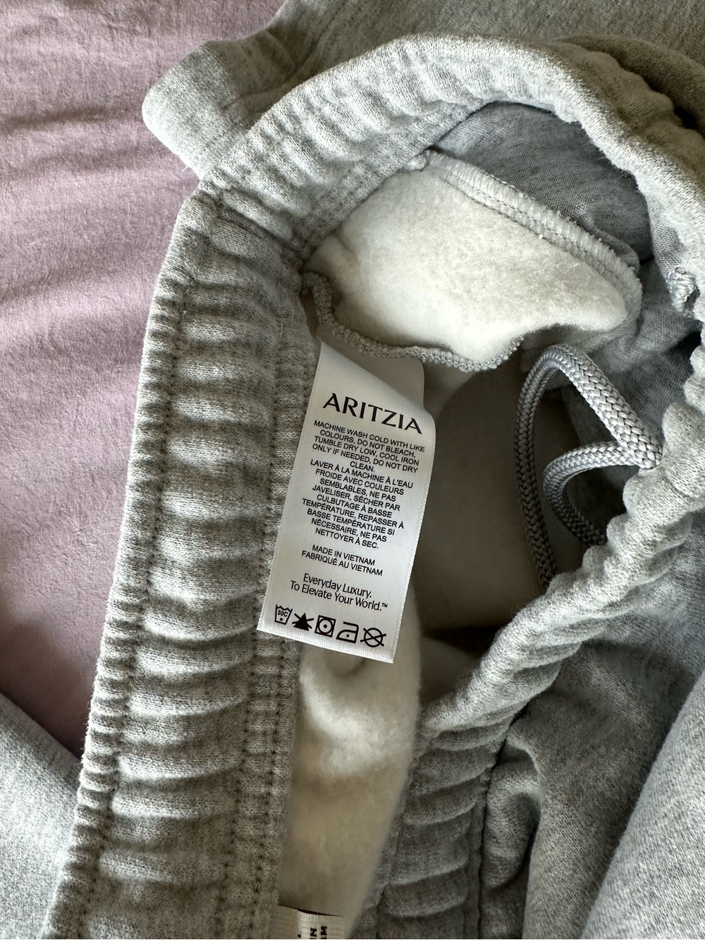 Aritzia Sweatpants - Picture 4 of 5
